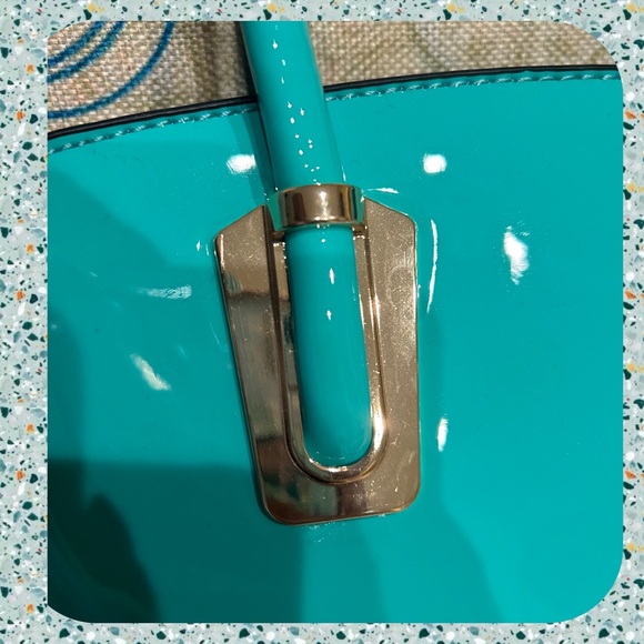La Terre Tiffany blue turquoise vegan leather purse - Picture 9 of 10